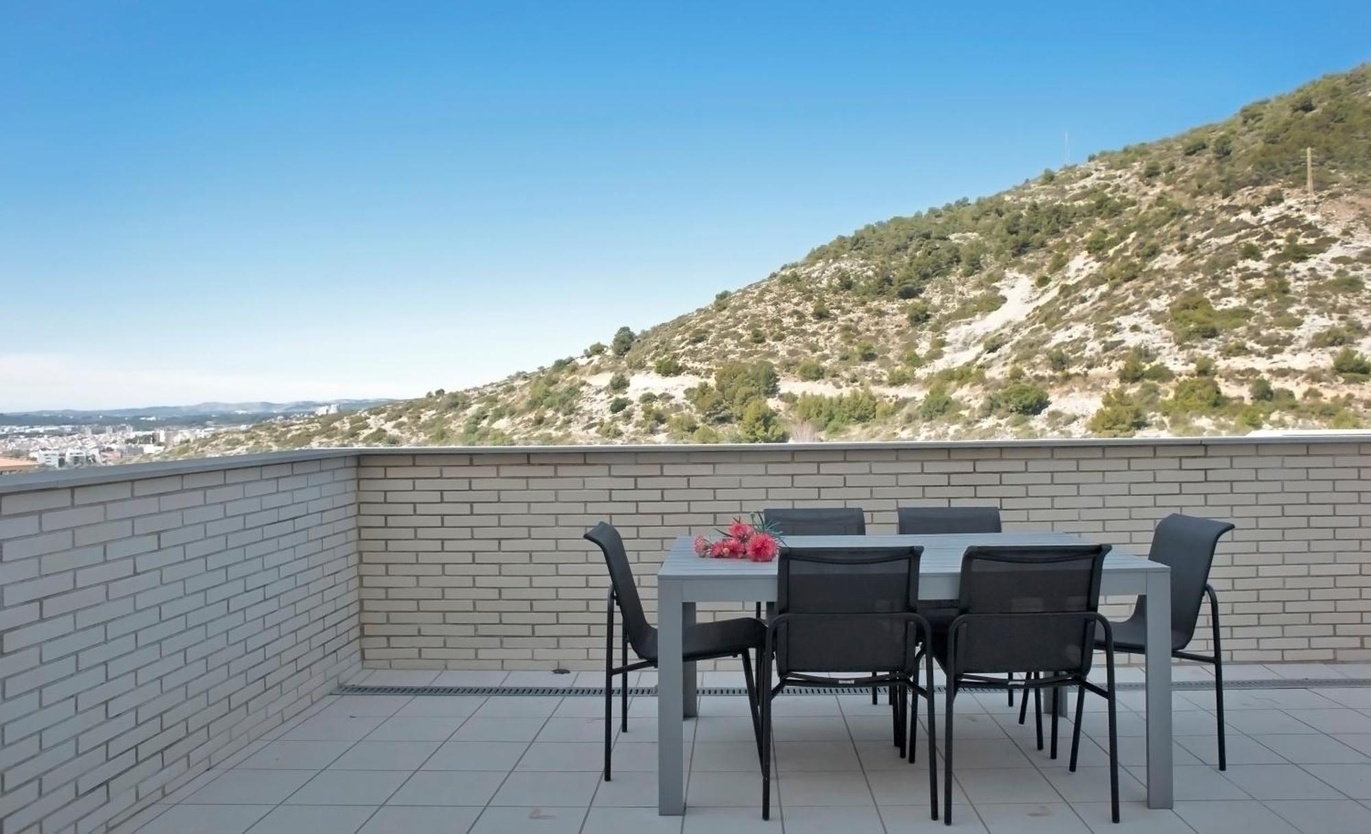 Duplex Moderno 3 Hab Parking, Vistas Al Mar Y Terraza Apartment Ситжес Екстериор снимка