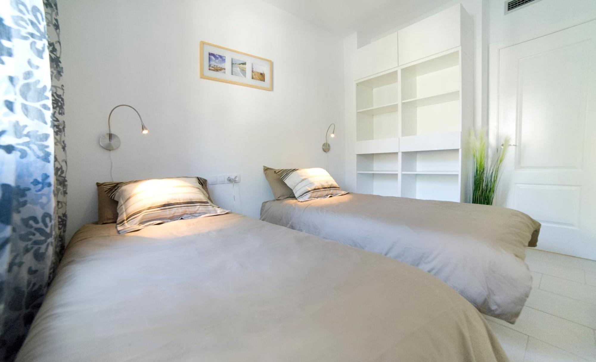 Duplex Moderno 3 Hab Parking, Vistas Al Mar Y Terraza Apartment Ситжес Екстериор снимка